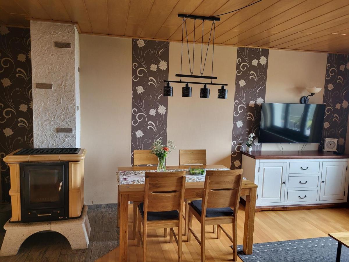 헬렌탈 Luxurious Farmhouse Near The Ski Area 빌라 외부 사진